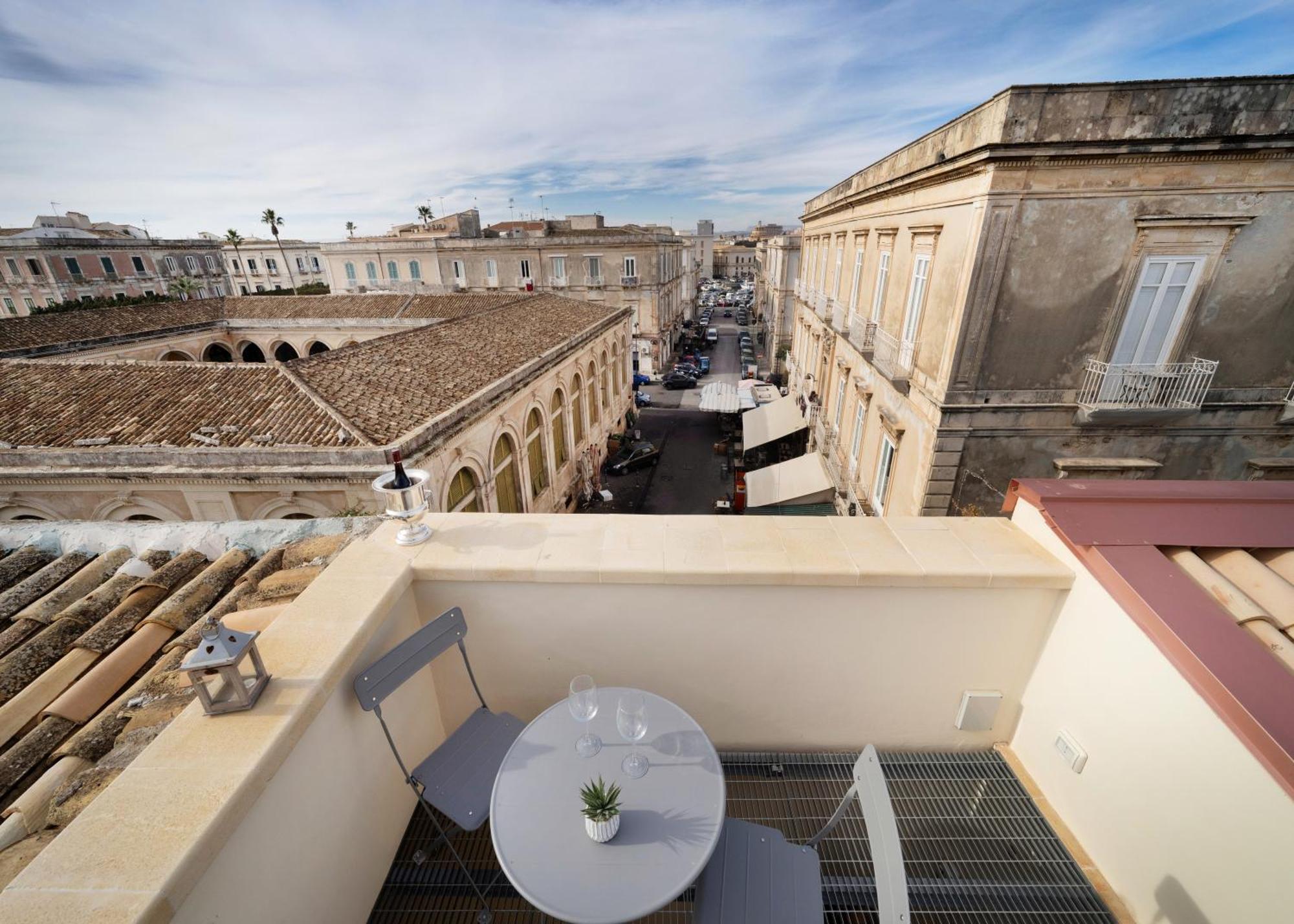 Arco Del Mercato Apartment Syracuse Exterior photo